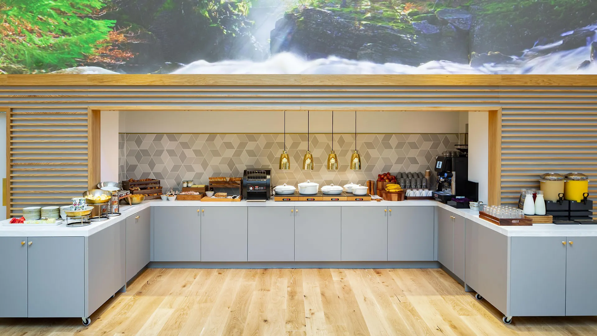 Yotel Edinburgh 4*,  United Kingdom